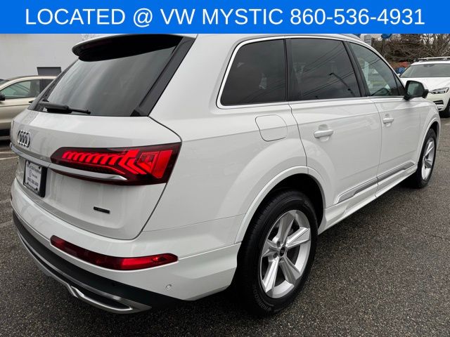 Vehicle image 6 of 38