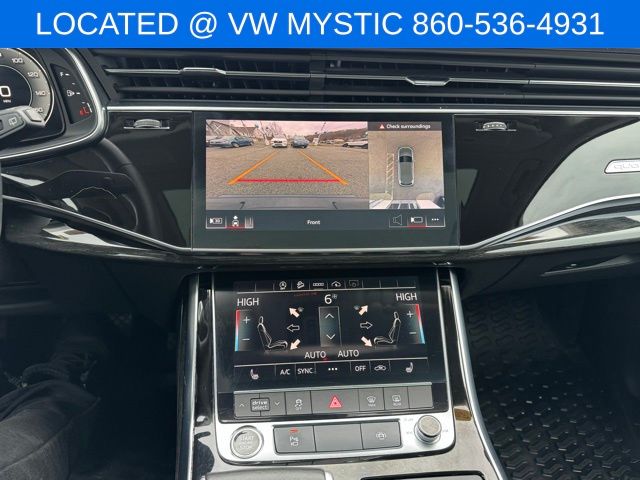 Vehicle image 32 of 38