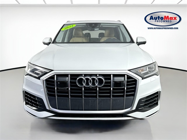Vehicle image 2 of 33