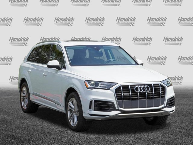 2022 Audi Q7 Premium Image 3 of 37