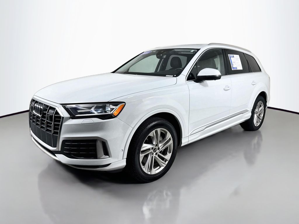 2022 Audi Q7 Premium Plus Image 1 of 34