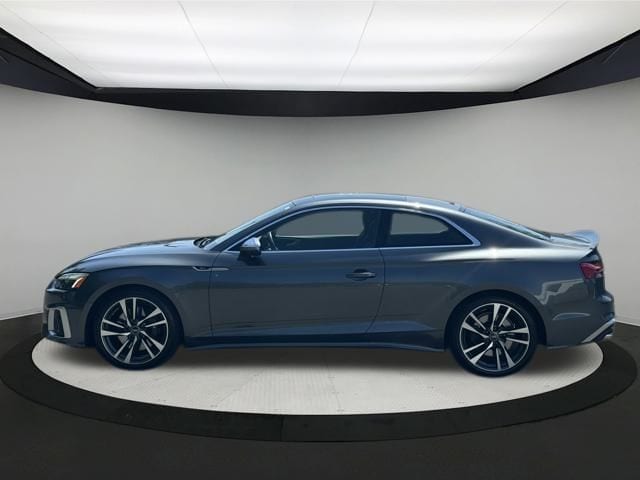Vehicle image 8 of 28