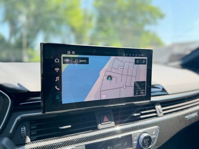 Vehicle image 19 of 28