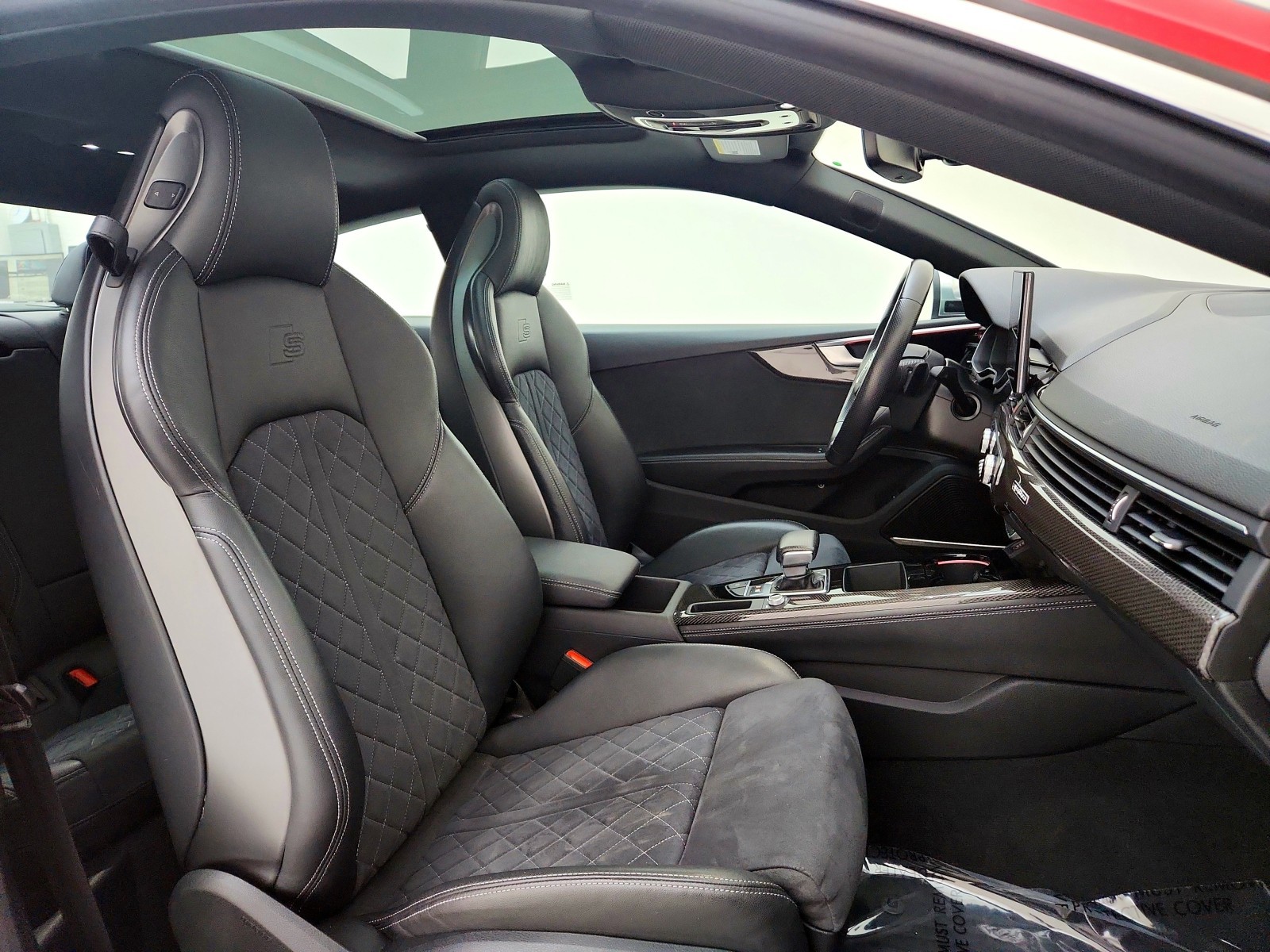 Vehicle image 36 of 39