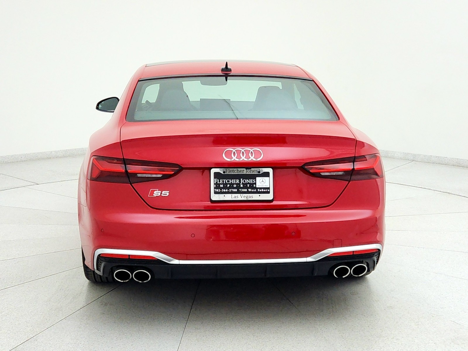 Vehicle image 14 of 39