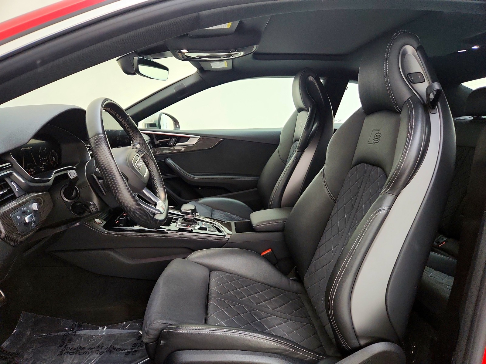 Vehicle image 23 of 39