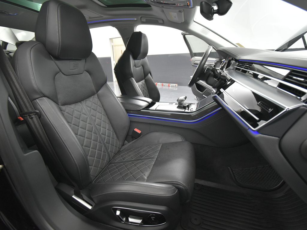 Vehicle image 50 of 53