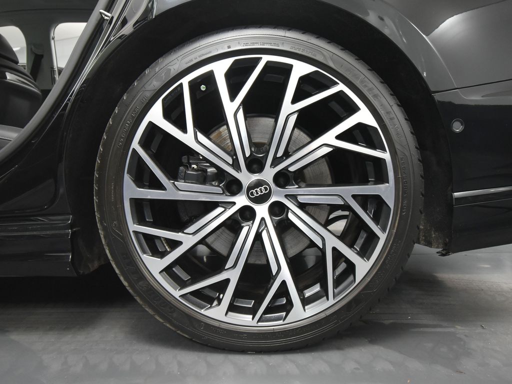 Vehicle image 17 of 53