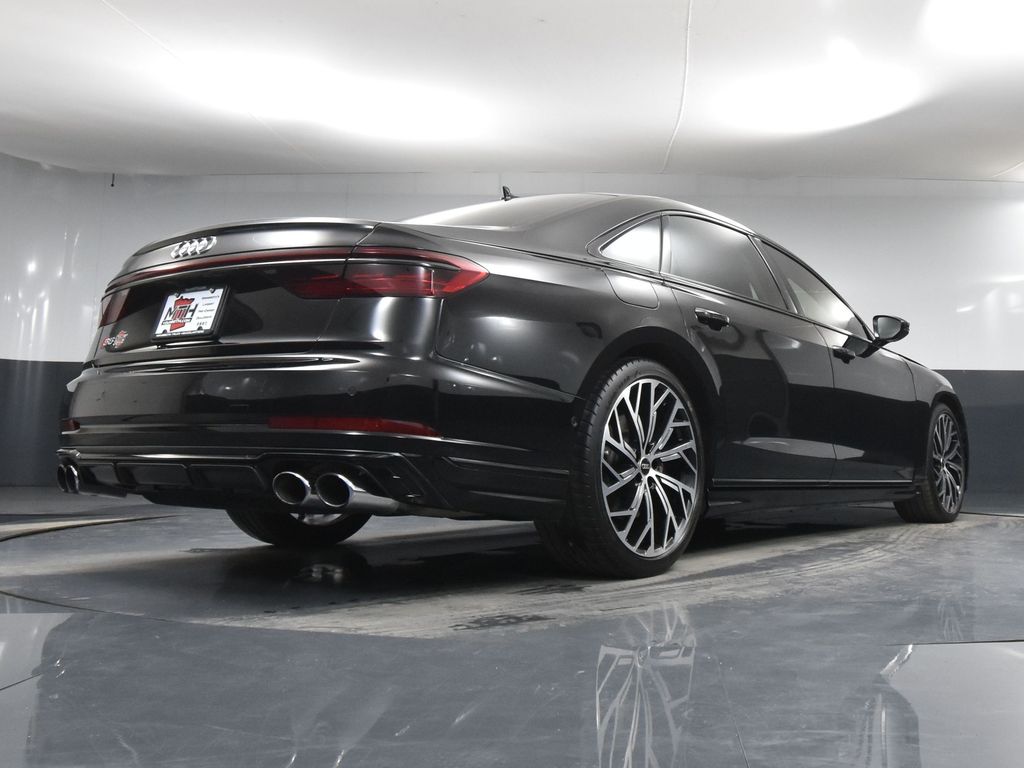 Vehicle image 11 of 53