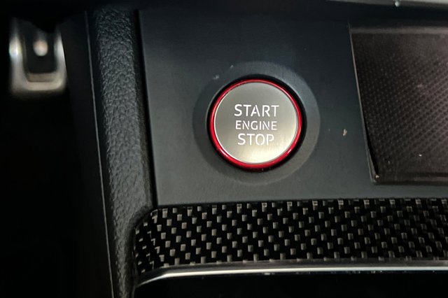 Vehicle image 22 of 29