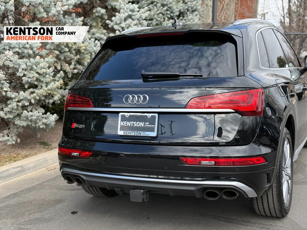 Vehicle image 14 of 49