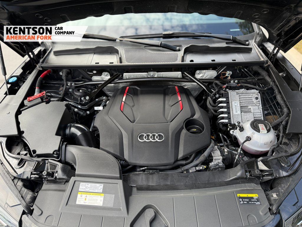 Vehicle image 17 of 49