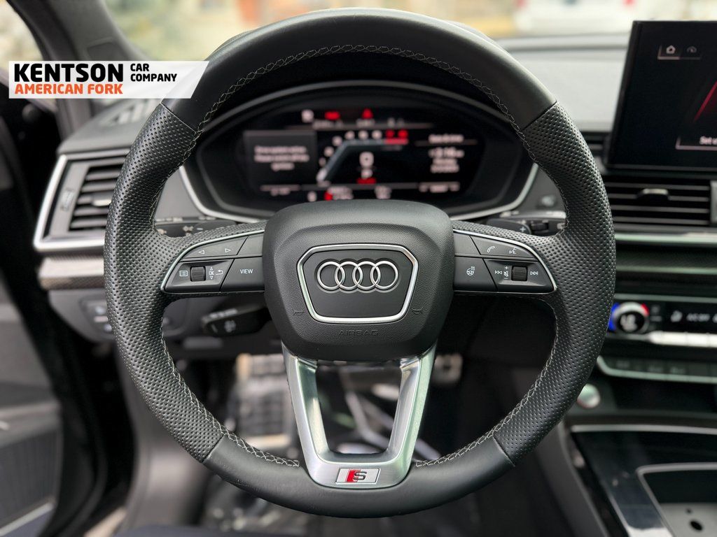 Vehicle image 20 of 49