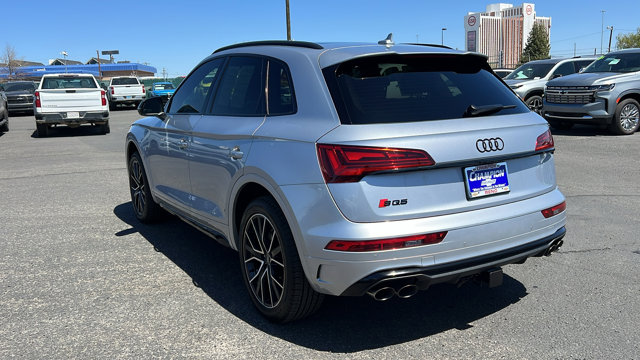 Vehicle image 7 of 31