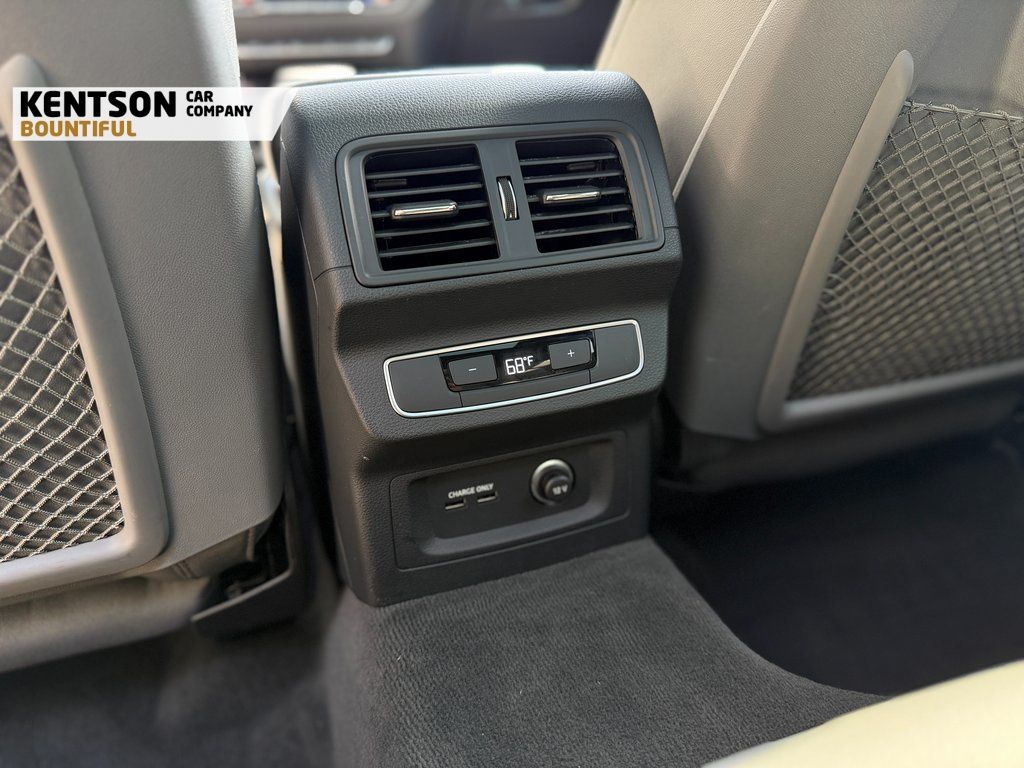 Vehicle image 44 of 48