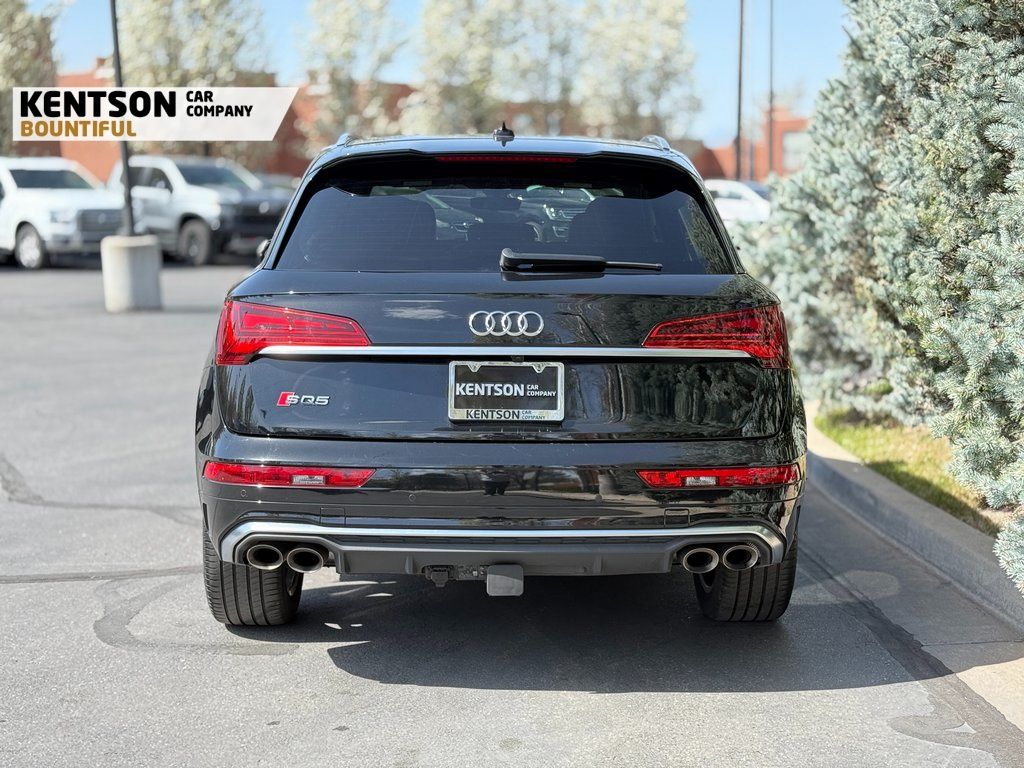 Vehicle image 5 of 48