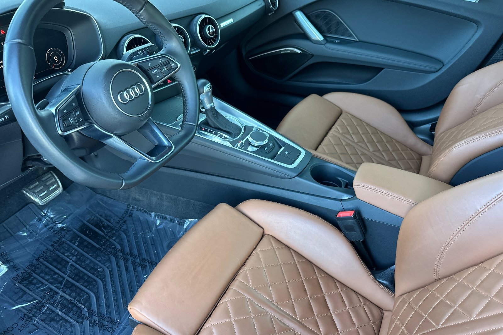 Vehicle image 9 of 35