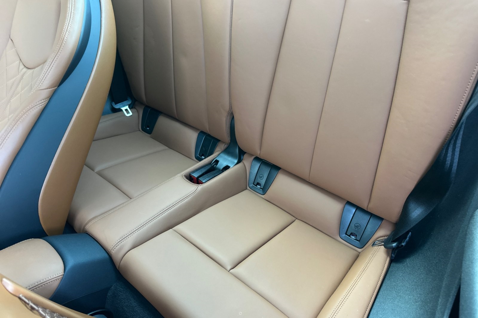 Vehicle image 12 of 35