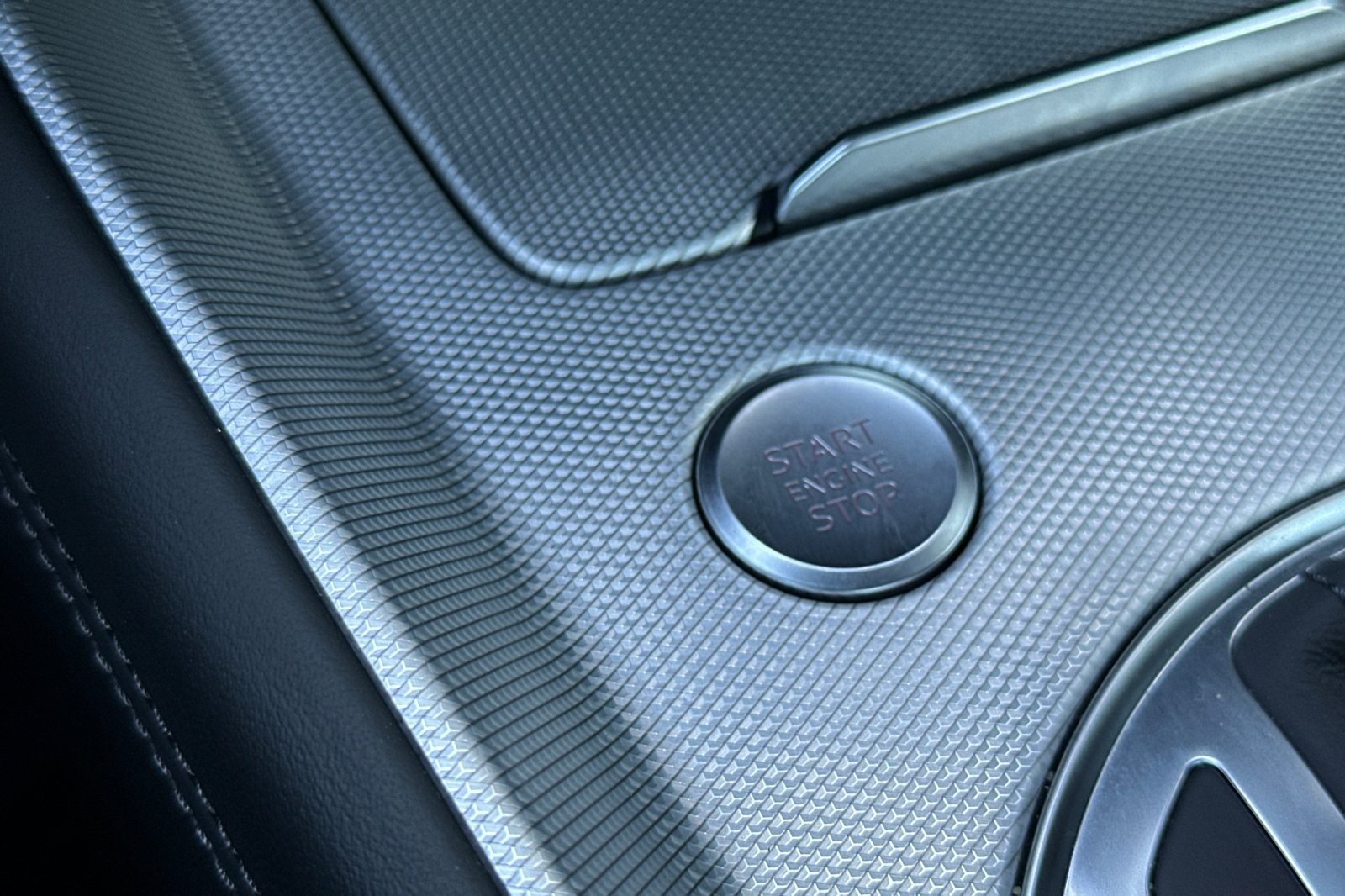 Vehicle image 24 of 35