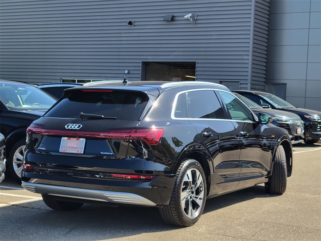 Vehicle image 5 of 27