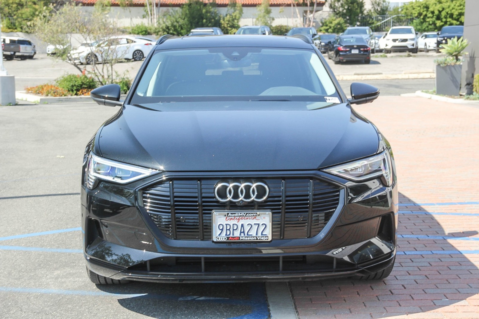Vehicle image 2 of 28