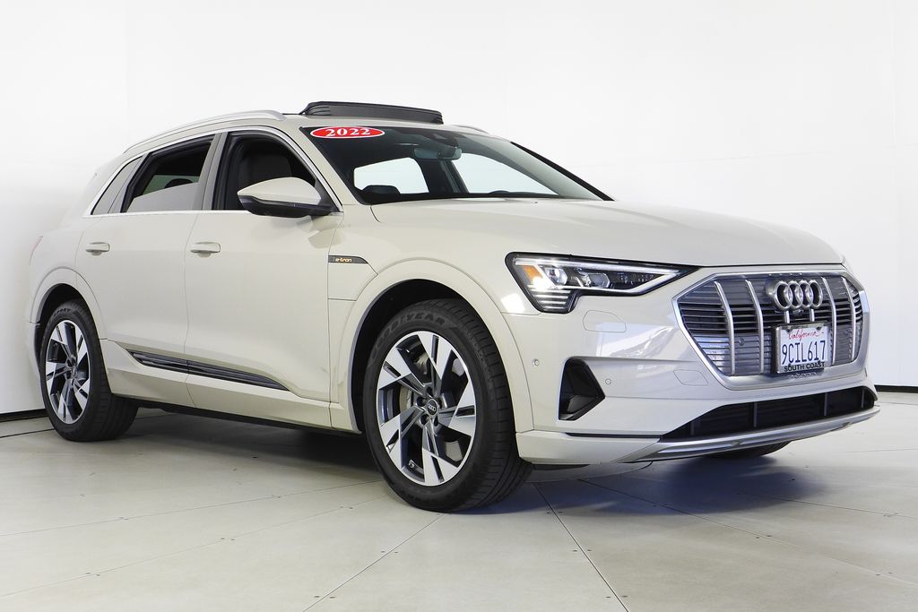 Vehicle image 4 of 30