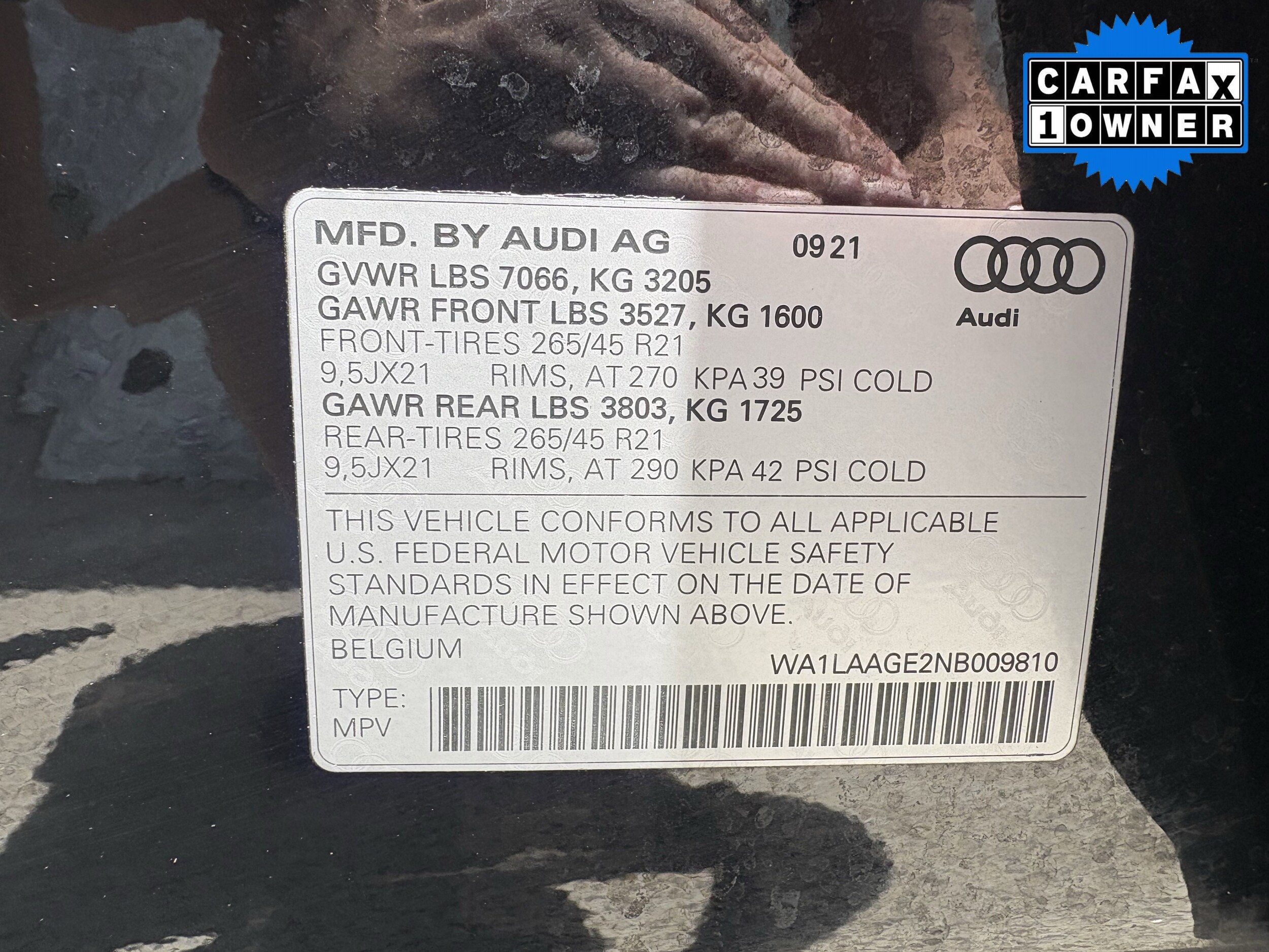 Vehicle image 22 of 34