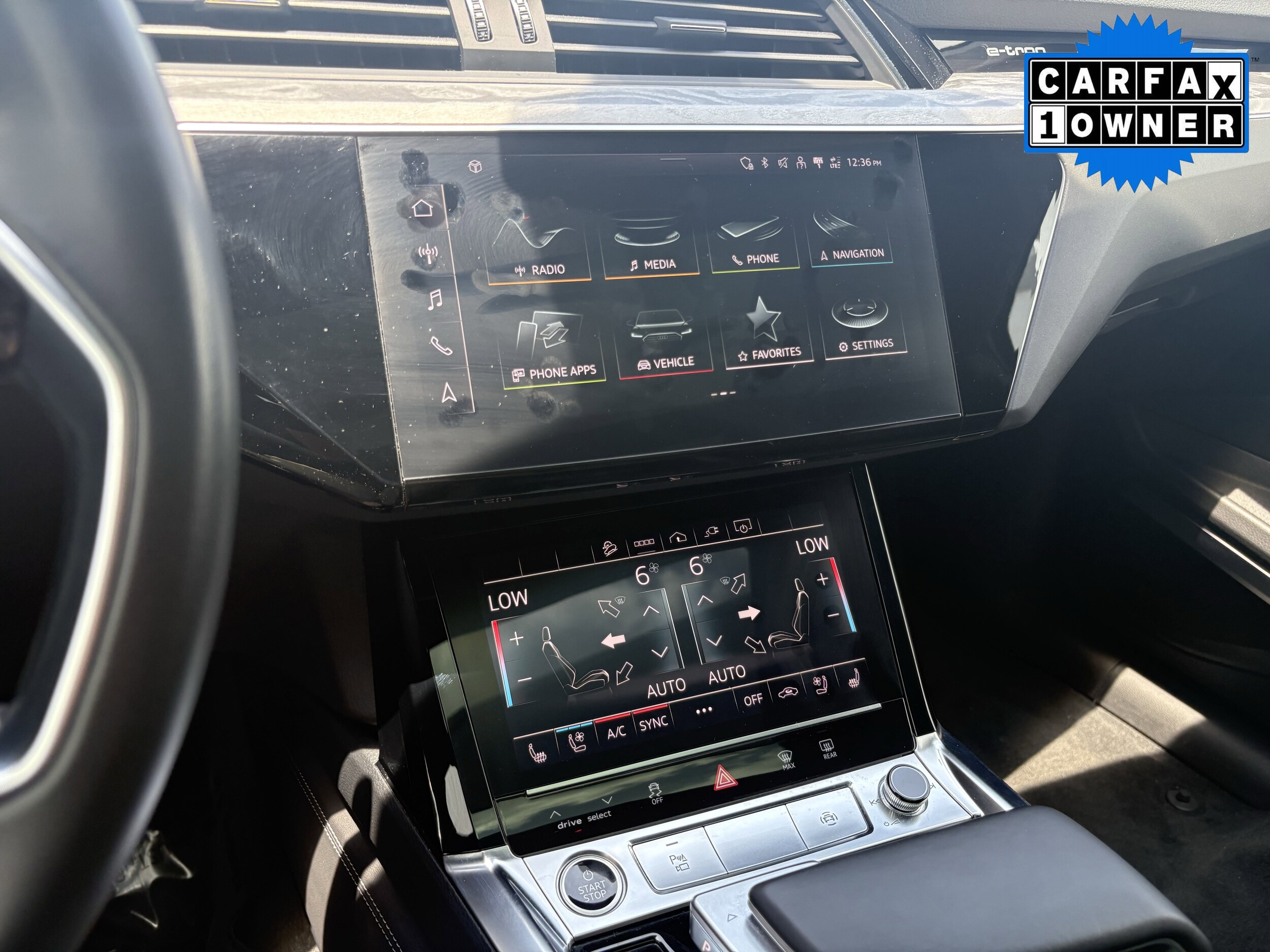 Vehicle image 20 of 34