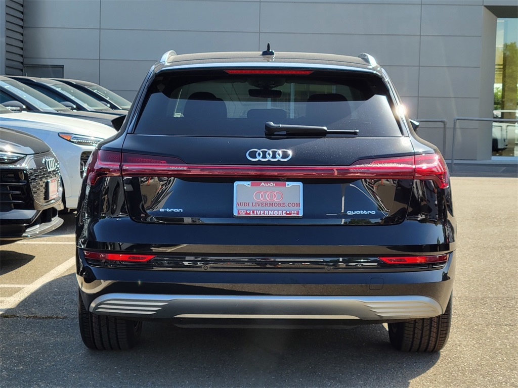 Vehicle image 6 of 27