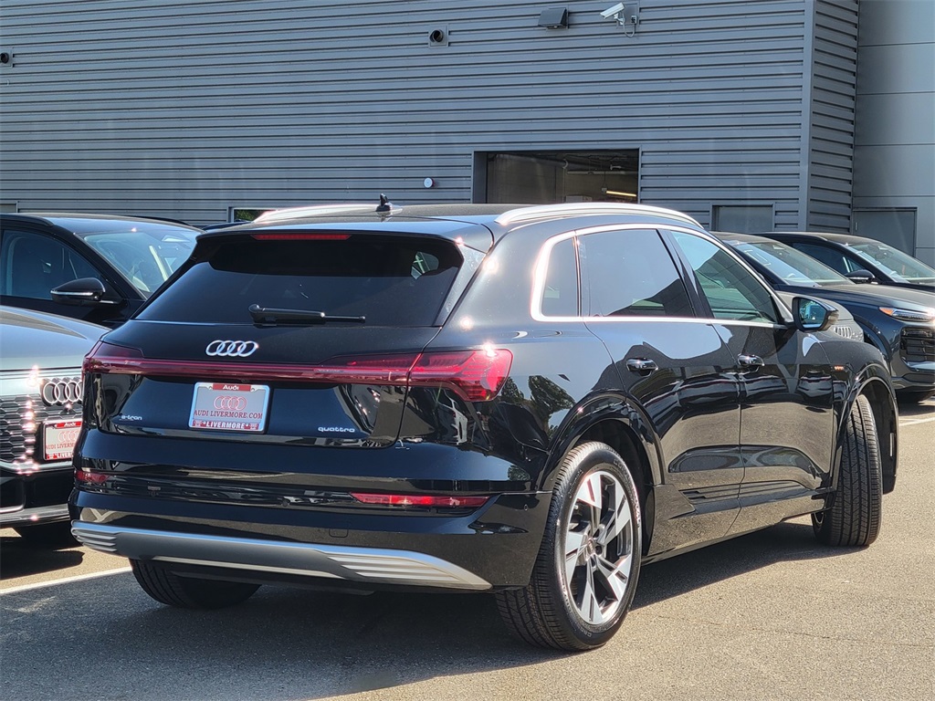 Vehicle image 5 of 27