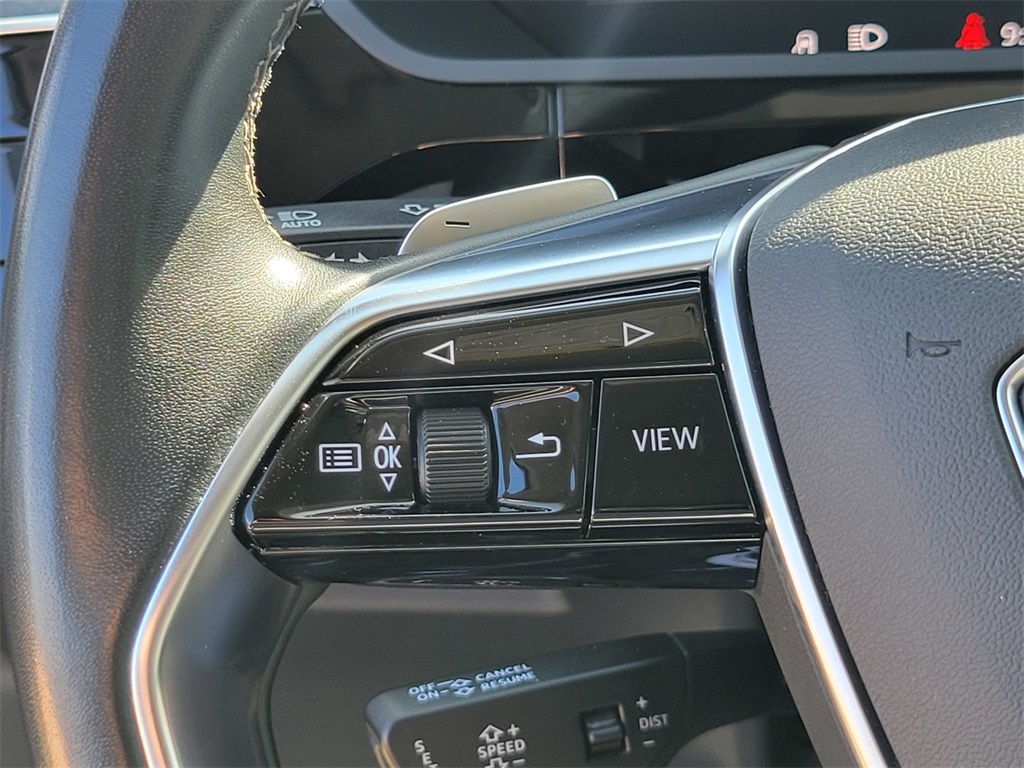 Vehicle image 23 of 27