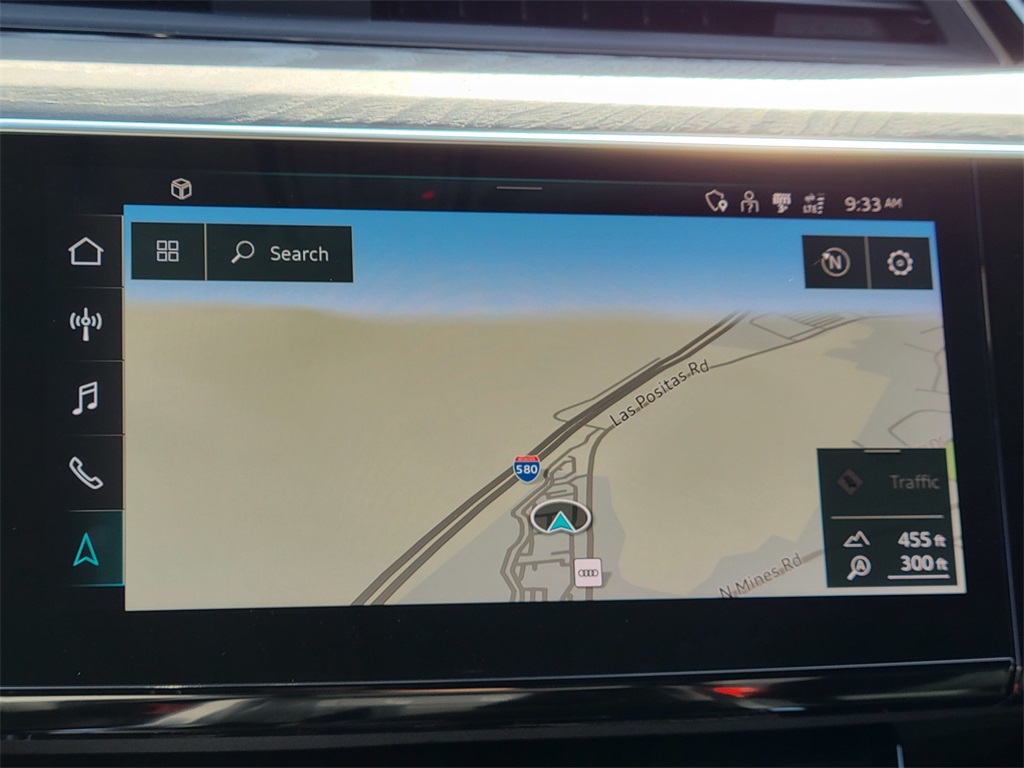 Vehicle image 19 of 27