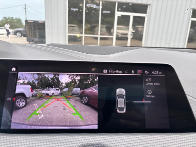 Vehicle image 15 of 23