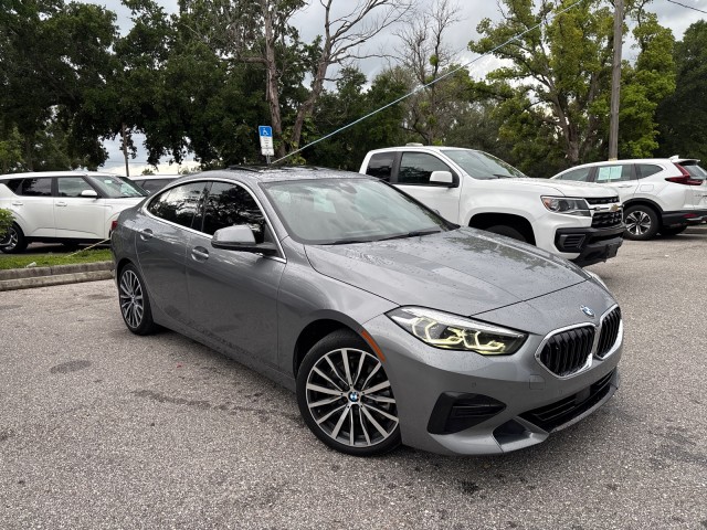 Vehicle image 4 of 23