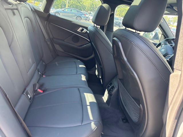 Vehicle image 12 of 23