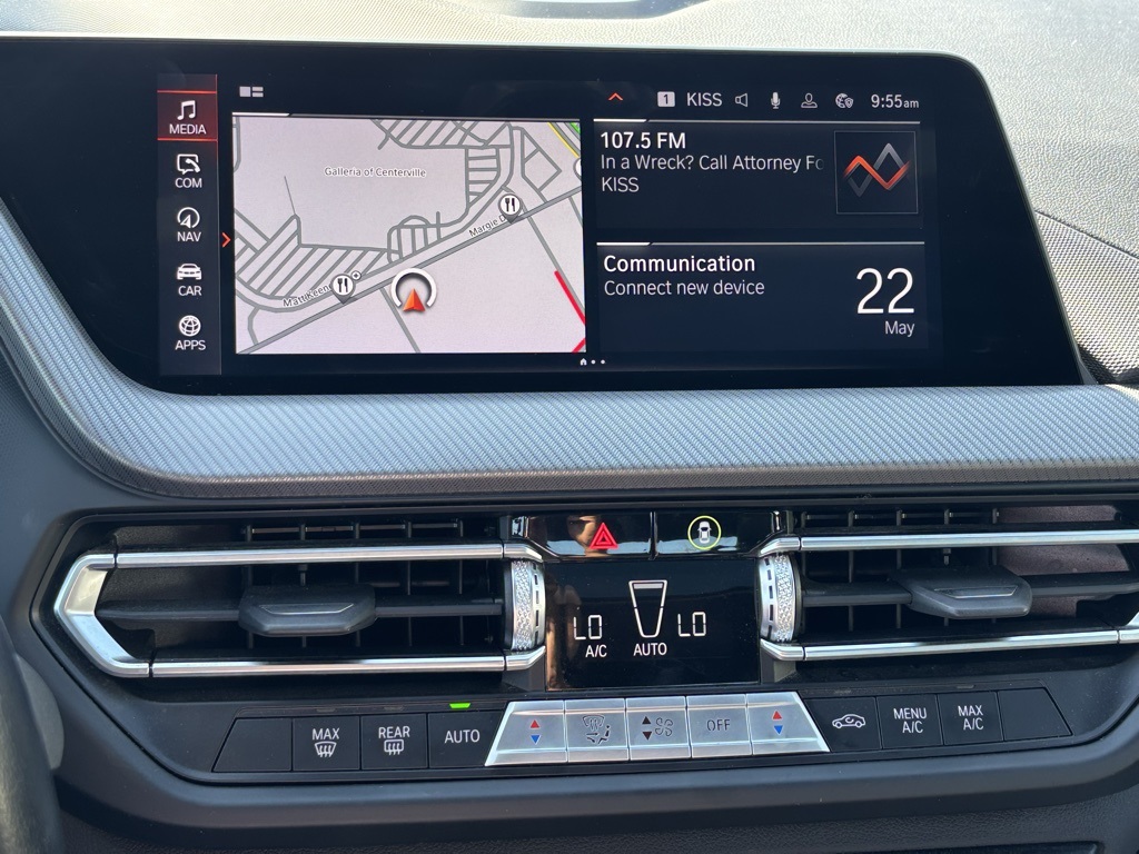 Vehicle image 19 of 25