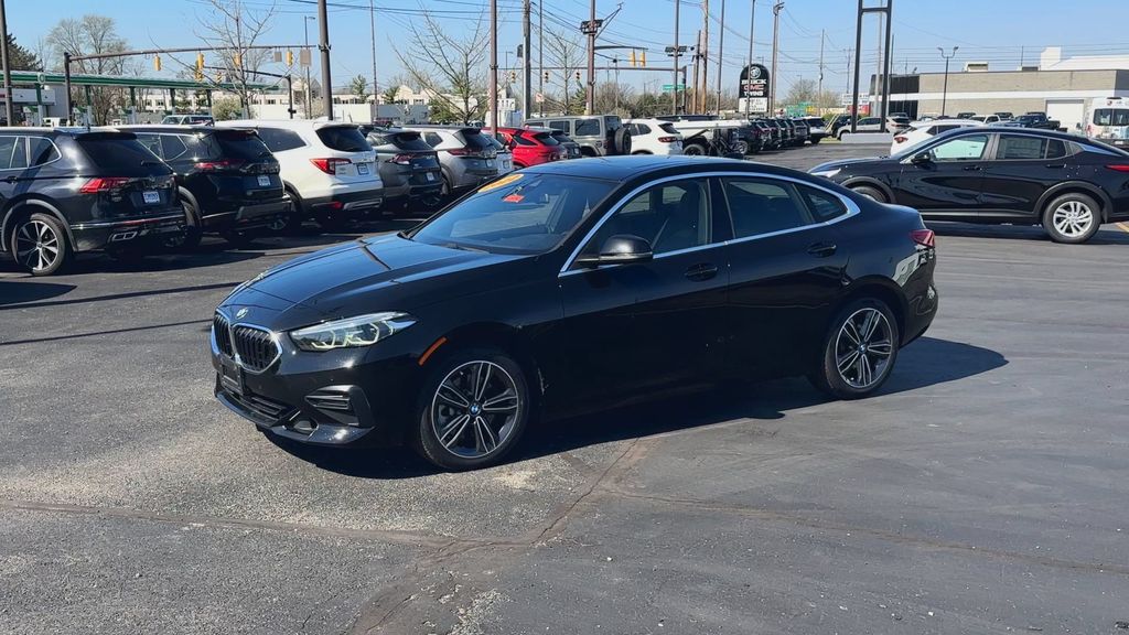 2022 BMW 2 Series 228i xDrive Image 3 of 31