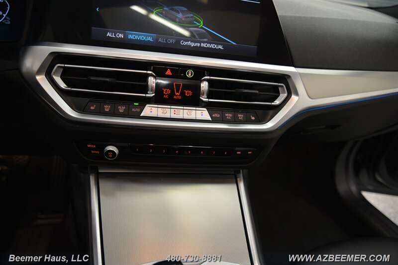Vehicle image 36 of 49