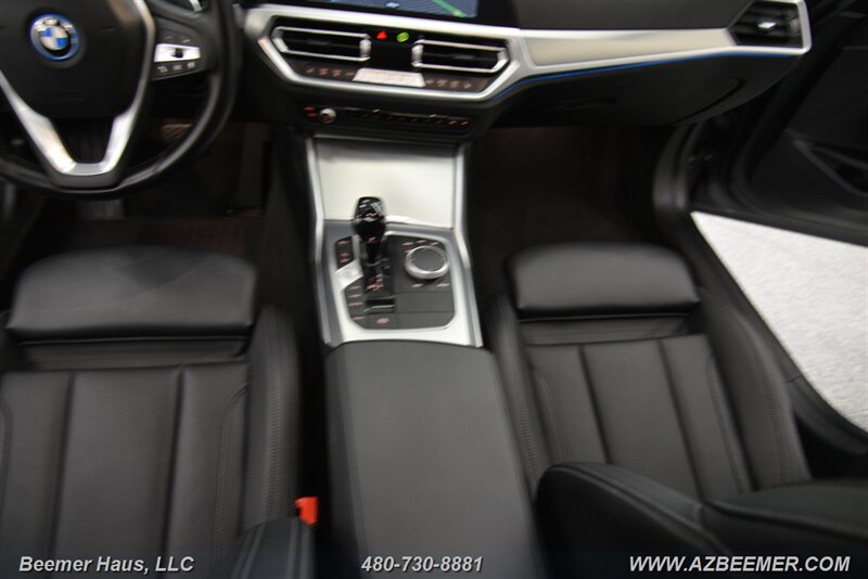 Vehicle image 20 of 49