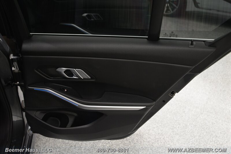 Vehicle image 42 of 49