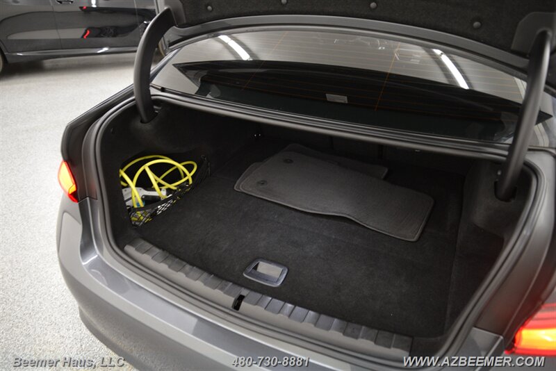 Vehicle image 44 of 49