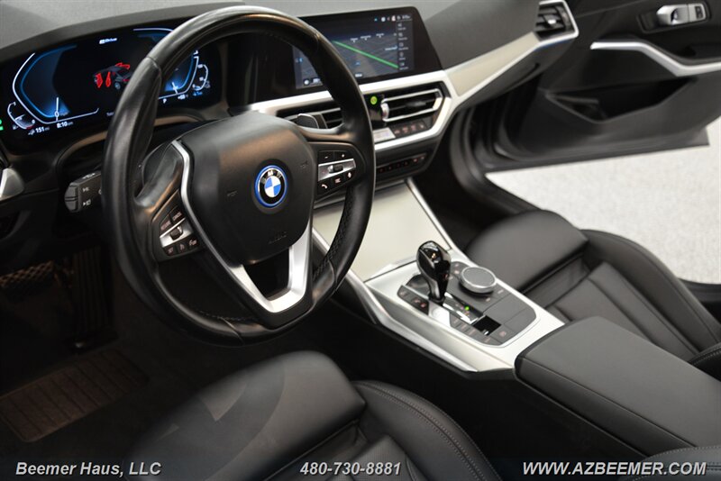 Vehicle image 15 of 49