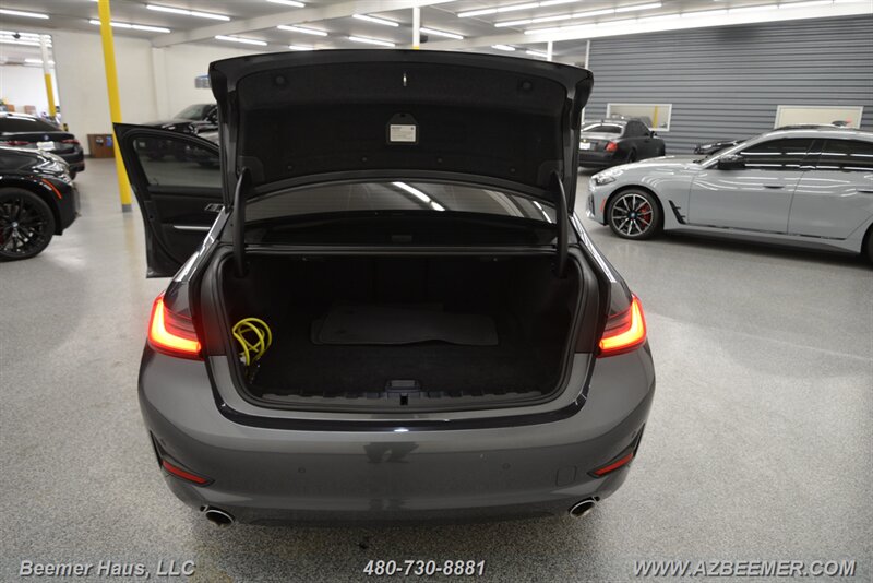 Vehicle image 45 of 49