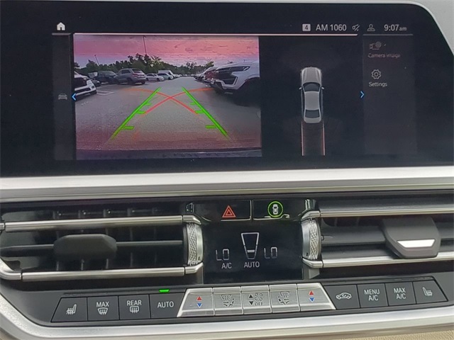 Vehicle image 18 of 33