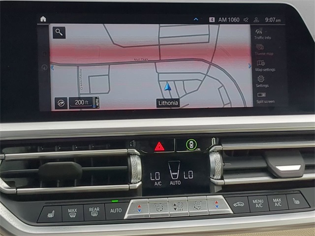 Vehicle image 17 of 33