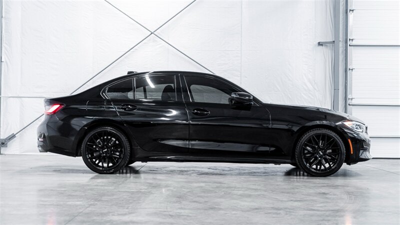 Vehicle image 6 of 41
