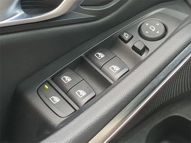 Vehicle image 29 of 31
