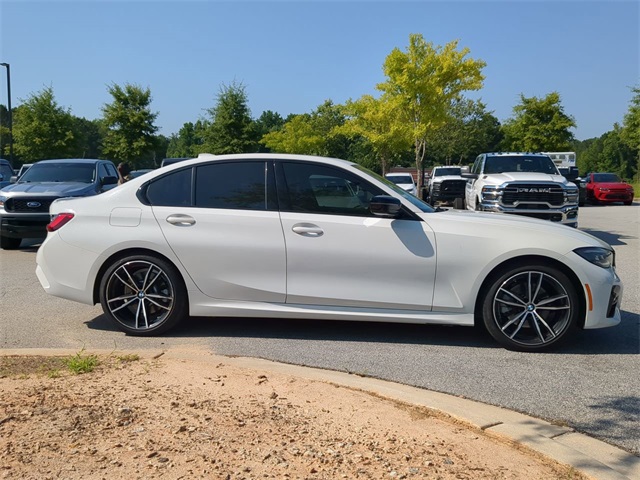 Vehicle image 5 of 31