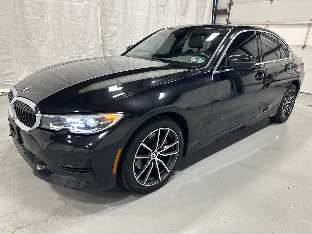 2022 BMW 3 Series 330i xDrive Image 1 of 62