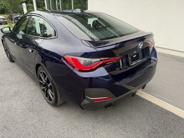 Vehicle image 6 of 14